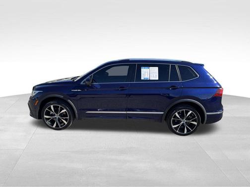 Atlantic Blue Metallic 2022 Volkswagen Tiguan 2.0T SEL R-Line 4MOTION
