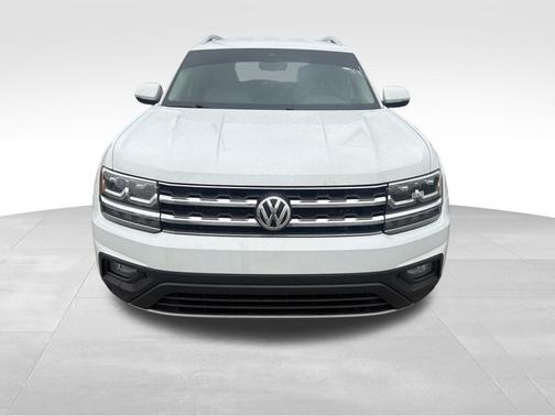 Pure White 2019 Volkswagen Atlas 3.6L SE w/Technology