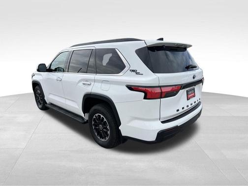 Ice Cap 2023 Toyota Sequoia SR5