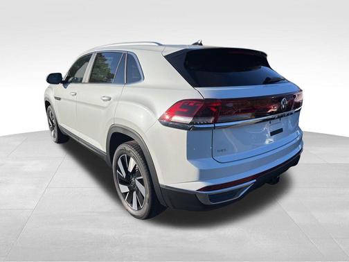 2026 Volkswagen Atlas Cross Sport 2.0T SEL