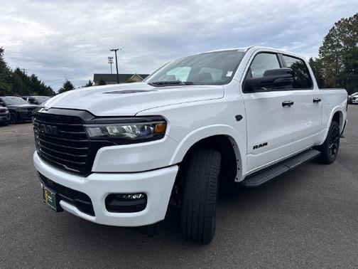 Bright White Clearcoat 2027 RAM 1500 Laramie