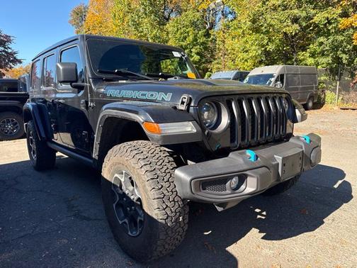 Black Clearcoat 2023 Jeep Wrangler Rubicon