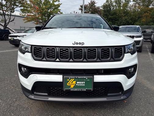 Bright White Clearcoat 2026 Jeep Compass Limited