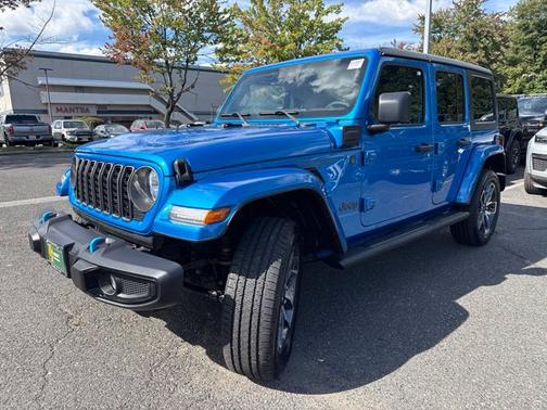 Hydro Blue Pearlcoat 2024 Jeep Wrangler Sport S