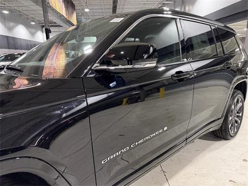 2025 Jeep Grand Cherokee L Overland