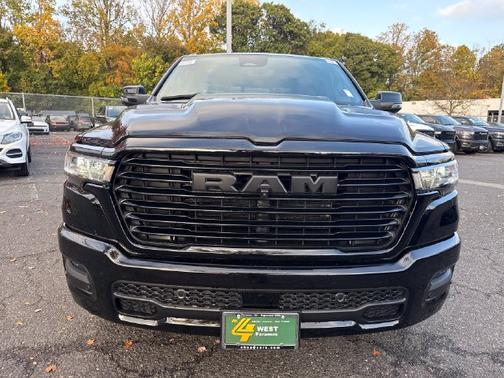 Diamond Black Crystal Pearlcoat 2027 RAM 1500 Laramie
