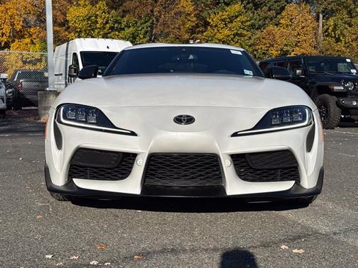 Absolute Zero 2023 Toyota GR Supra 3.0 Premium