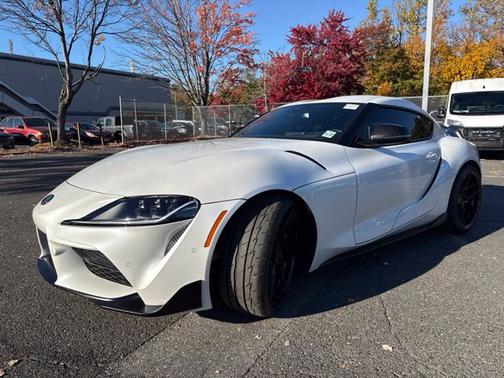 Absolute Zero 2023 Toyota GR Supra 3.0 Premium