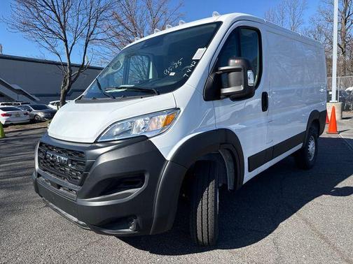 Bright White Clearcoat 2026 RAM ProMaster 1500 Low Roof