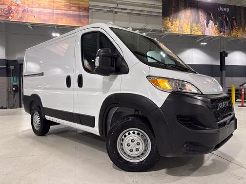 Bright White Clearcoat 2026 RAM ProMaster 1500 Low Roof