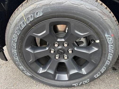 Diamond Black 2026 RAM 1500 Express