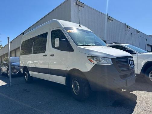 Arctic White 2025 Mercedes-Benz Sprinter 2500 High Roof