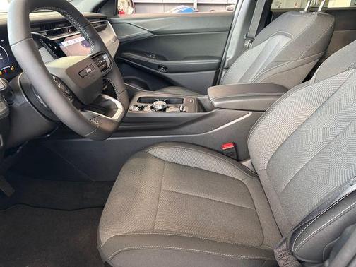 Diamond Black 2026 Jeep Cherokee LAREDO/LIMITED