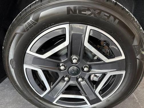 2026 Jeep Cherokee LAREDO/LIMITED