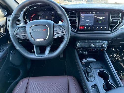 DB Black Crystal Clearcoat 2026 Dodge Durango GT
