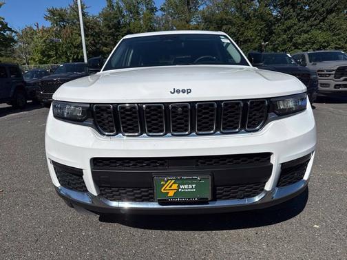 Bright White Clearcoat 2023 Jeep Grand Cherokee L Limited