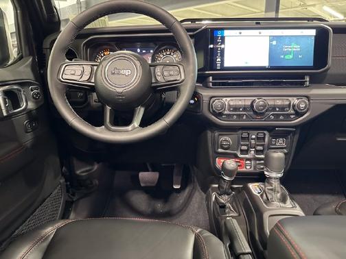 Black Clearcoat 2027 Jeep Wrangler Rubicon X