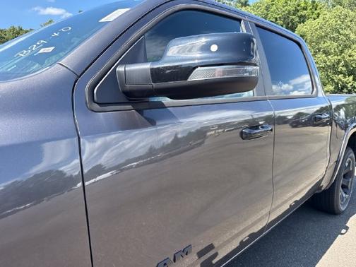 Granite Crystal Metallic Clearcoat 2026 RAM 1500 Big Horn