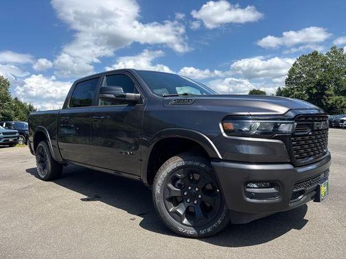 Granite Crystal Clearcoat Metallic 2026 RAM 1500 Big Horn/Lone Star