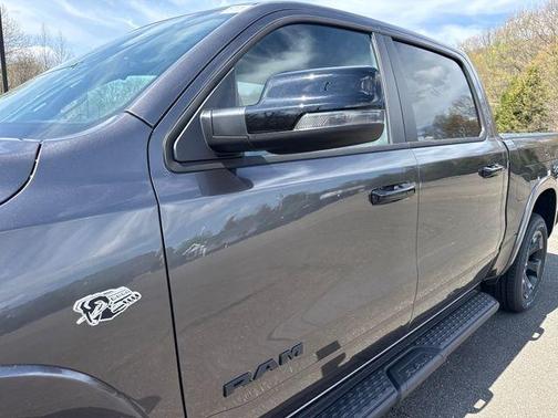 Granite Crystal Clearcoat Metallic 2026 RAM 1500 Big Horn/Lone Star