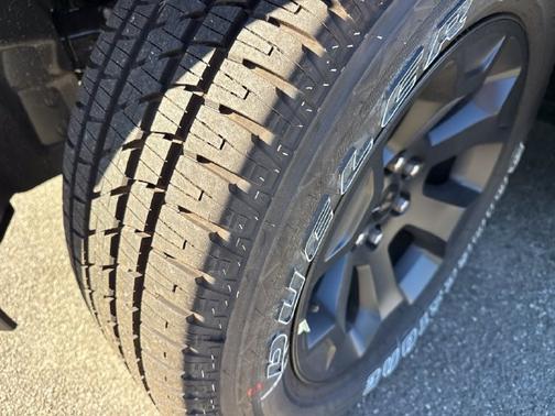 Granite Crystal Metallic Clearcoat 2026 RAM 1500 Big Horn