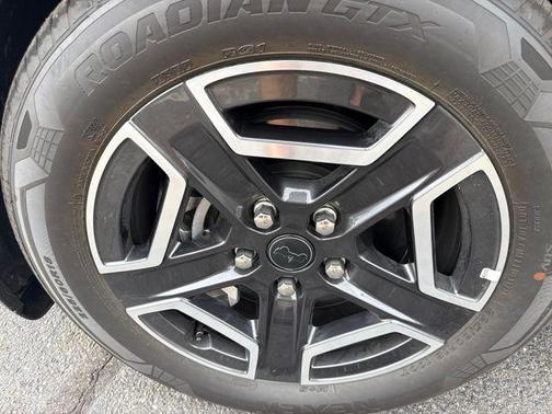 Sting Gray Clearcoat 2026 Jeep Cherokee LAREDO/LIMITED
