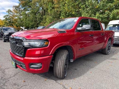 Molten Red Pearlcoat 2026 RAM 1500 Big Horn