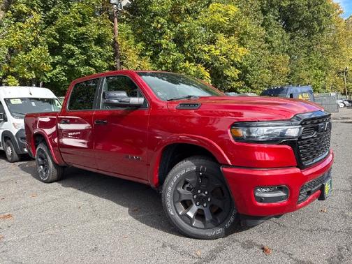 Molten Red Pearlcoat 2026 RAM 1500 Big Horn
