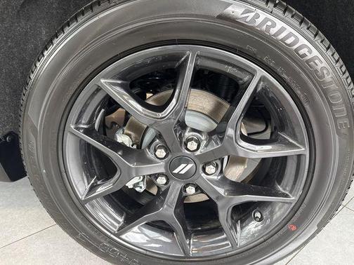 DB Black Crystal Clearcoat 2026 Dodge Durango GT Plus HEMI V8