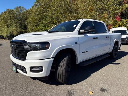 Ivory White Tri-Coat Pearlcoat 2027 RAM 1500 Laramie