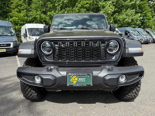 2025 Jeep Wrangler 4xe Sport