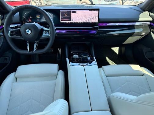 Black Sapphire Metallic 2027 BMW 530 i xDrive
