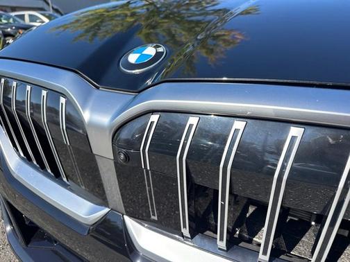 Black Sapphire Metallic 2027 BMW 530 i xDrive