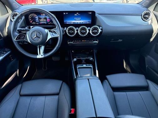 Night Black 2025 Mercedes-Benz GLA 250 4MATIC