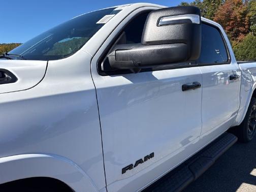 Bright White Clearcoat 2026 RAM 1500 Big Horn