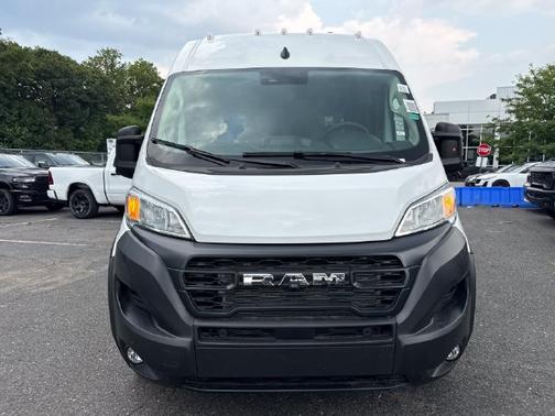 Bright White Clearcoat 2026 RAM ProMaster 2500 High Roof