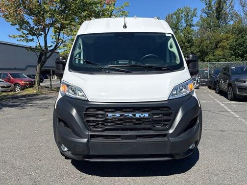 Bright White Clearcoat 2026 RAM ProMaster 2500 High Roof