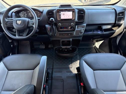 Bright White Clearcoat 2026 RAM ProMaster 2500 High Roof
