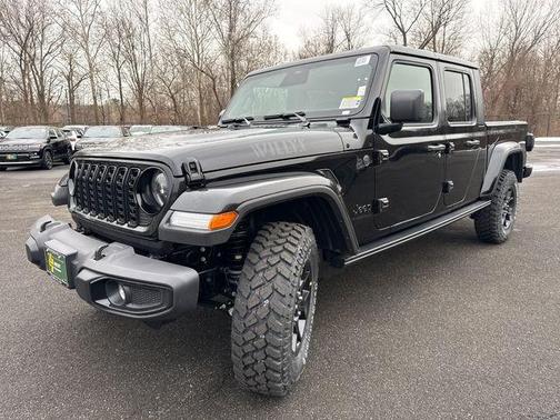 2026 Jeep Gladiator Sport