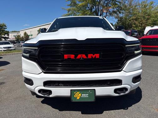Bright White Clearcoat 2022 RAM 1500 Limited