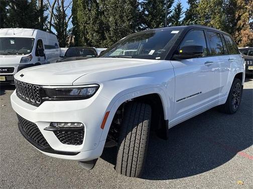 2025 Jeep Grand Cherokee Summit