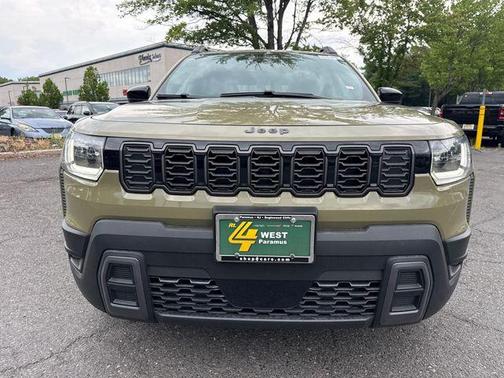 41 2026 Jeep Cherokee LAREDO/LIMITED