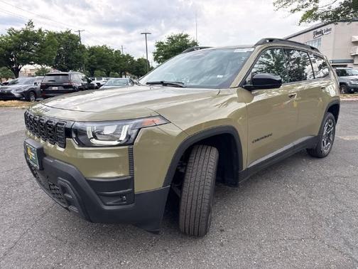 '41 2026 Jeep Cherokee Laredo