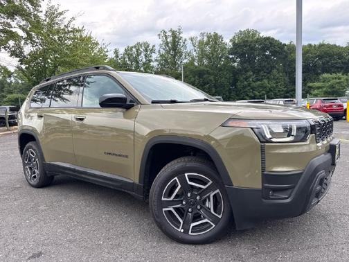 '41 2026 Jeep Cherokee Laredo