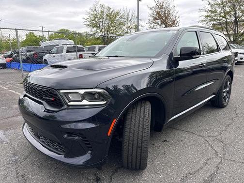 Night 2026 Dodge Durango GT Plus HEMI V8