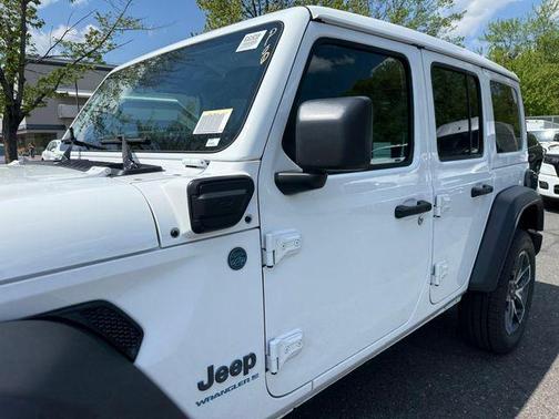 2025 Jeep Wrangler 4xe Sport