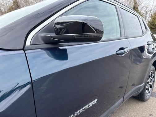 Fathom Blue Pearlcoat 2026 Jeep Compass Limited