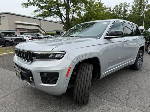2025 Jeep Grand Cherokee Overland