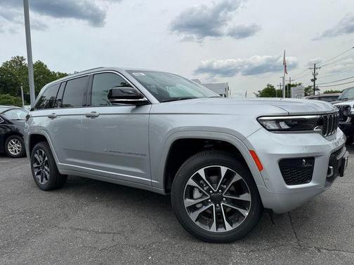 2025 Jeep Grand Cherokee Overland