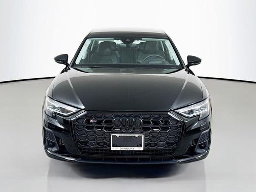 2023 Audi S8 4.0T